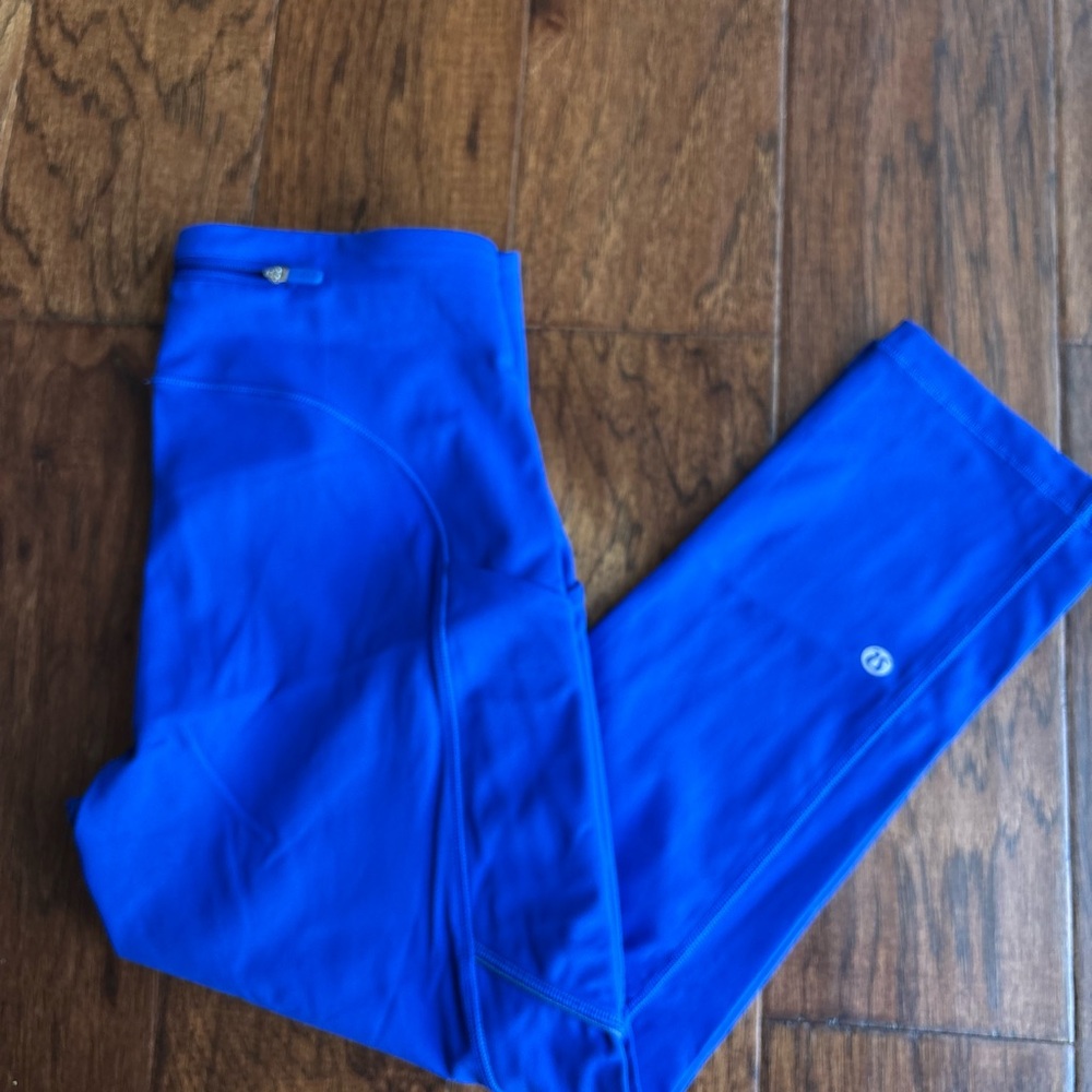 lululemon speed up crop